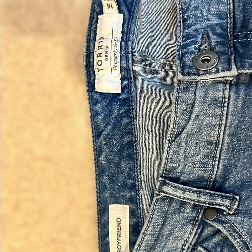 Torrid Blue Straight Leg Jeans with Floral Accents - Picture 6 of 7